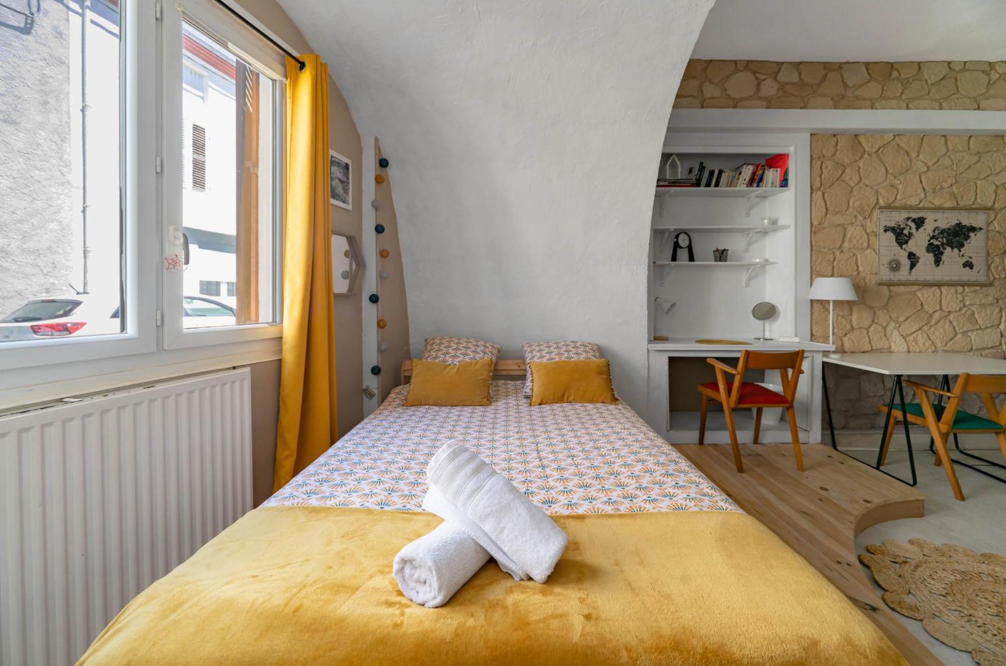 Grande Maison Cusset - Maison De Ville - 3 Chambres Esterno foto